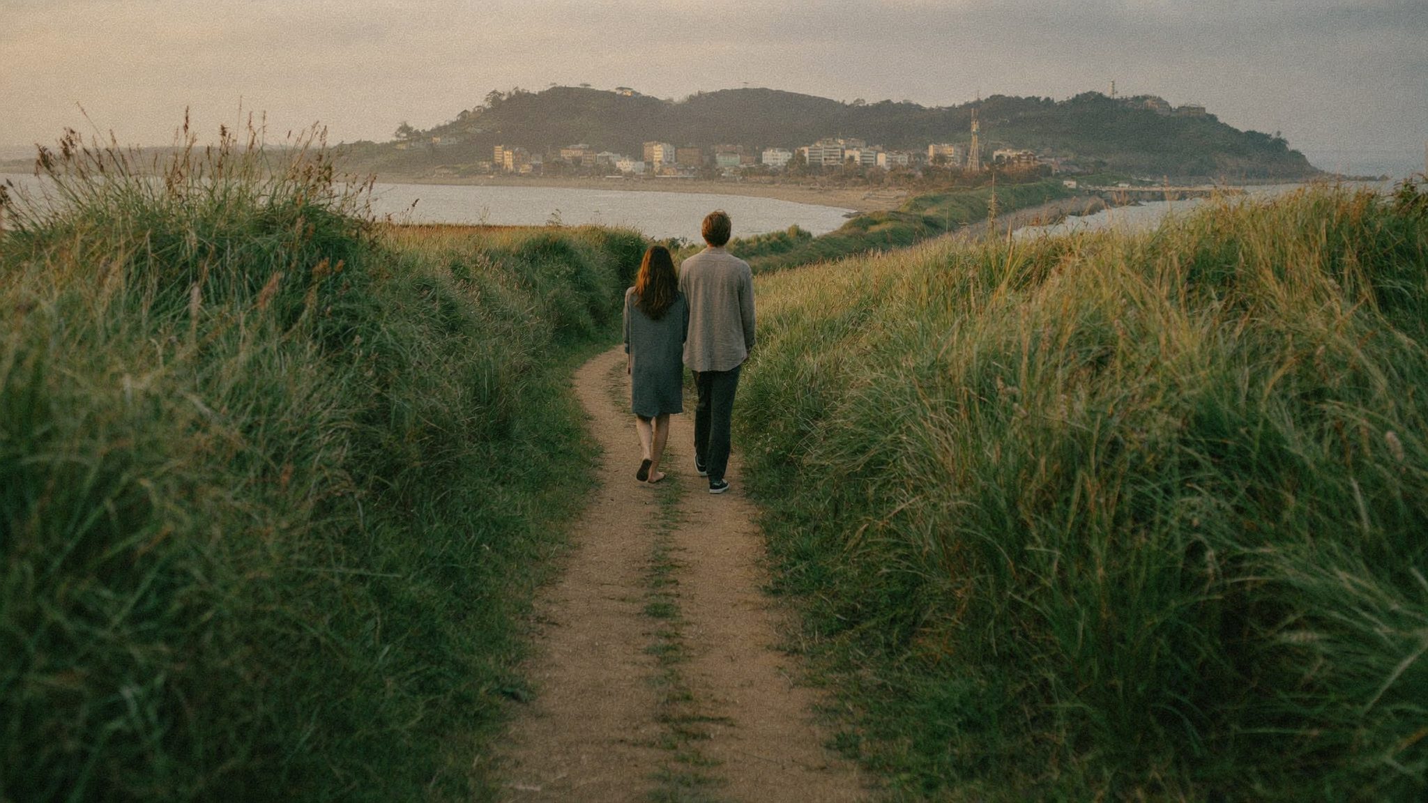 A quiet coastal walk along the East London shoreline