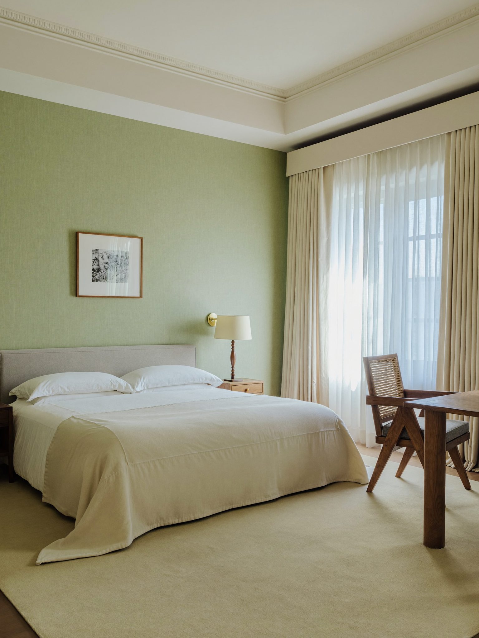 Belgravia Room with restored sash windows and morning light